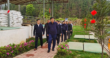 贛州市委常委、常務(wù)副市長(zhǎng)高世文一行先后到挺進(jìn)環(huán)保定南馬山逕、龍南黃沙稀土尾水項(xiàng)目調(diào)研